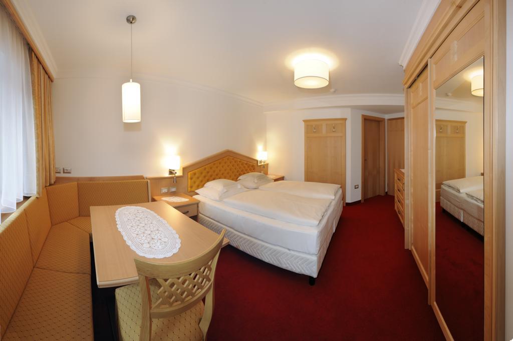 סלבה די ואל גרדנה Hotel Ingram חדר תמונה
