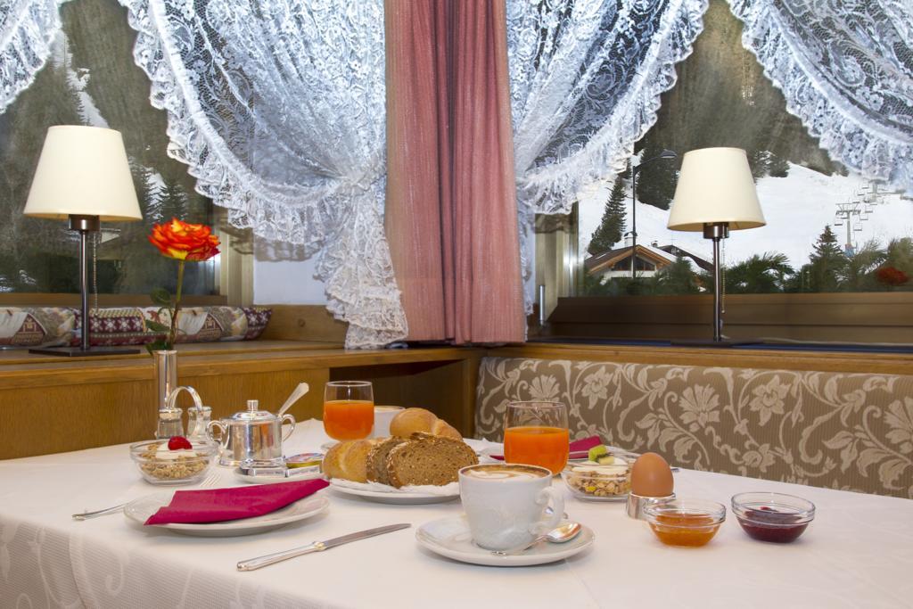 סלבה די ואל גרדנה Hotel Ingram מראה חיצוני תמונה